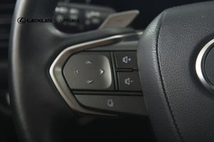 Lexus NX bild 14
