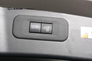 Lexus NX bild 11