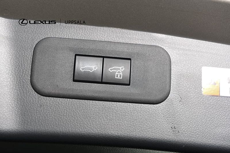 Lexus NX bild 11
