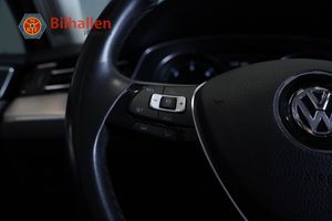 Volkswagen Passat bild 10