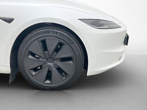 Tesla Model 3 bild 36