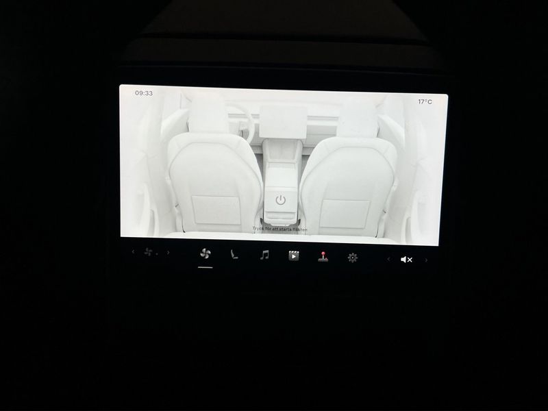 Tesla Model 3 bild 29