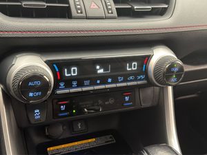 Toyota RAV4 bild 28