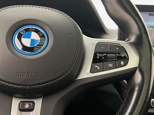 BMW iX3 bild 24