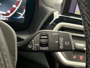 BMW iX3 bild 33