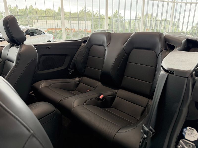 Ford Mustang bild 13