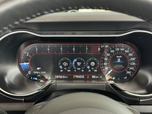Ford Mustang bild 23