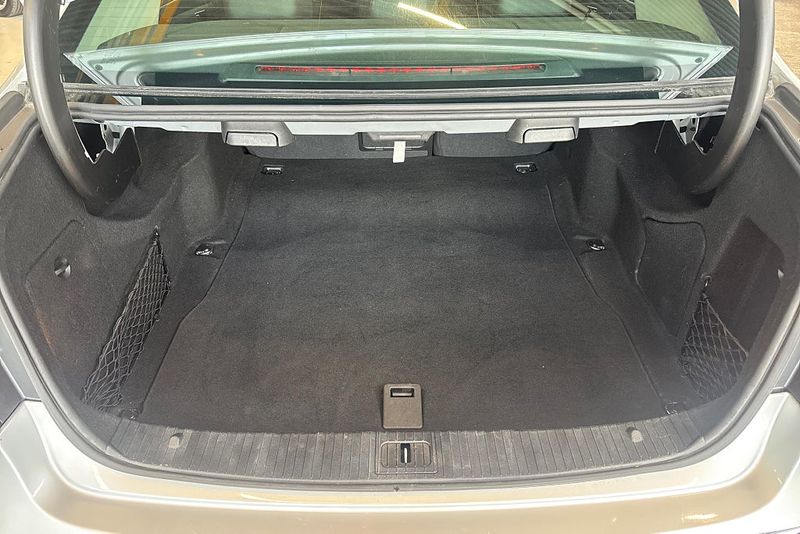 Mercedes E250 bild 18