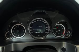 Mercedes E250 bild 14