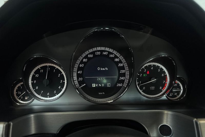 Mercedes E250 bild 14