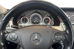 Mercedes E250 bild 13