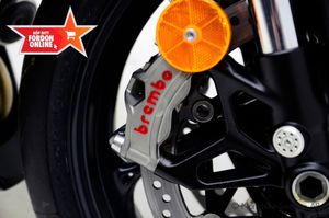 Triumph Street Triple bild 12