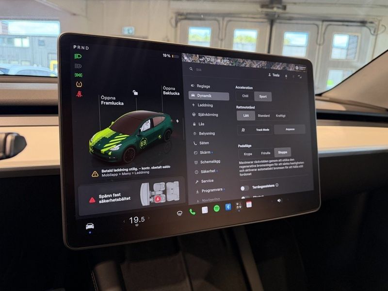 Tesla Model Y bild 12