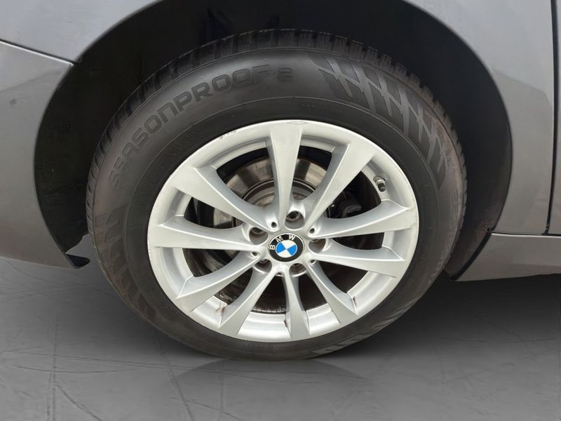 BMW 330 bild 30