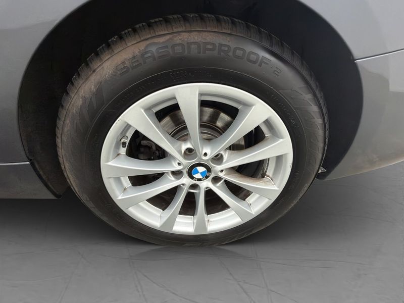 BMW 330 bild 29