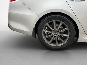 Kia Optima bild 36