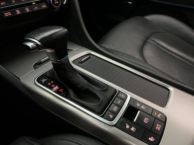 Kia Optima bild 27