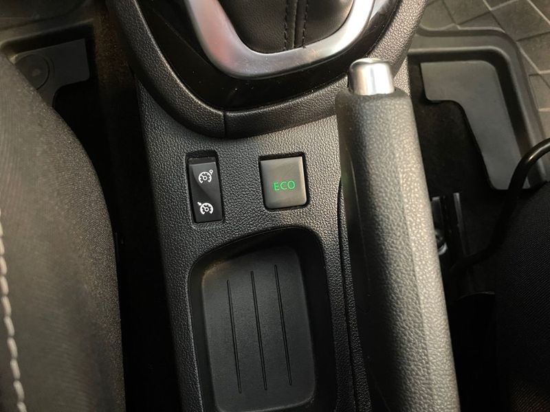Renault Clio bild 25