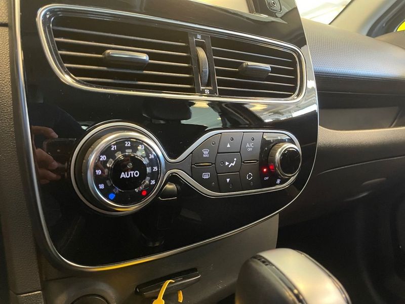 Renault Clio bild 24