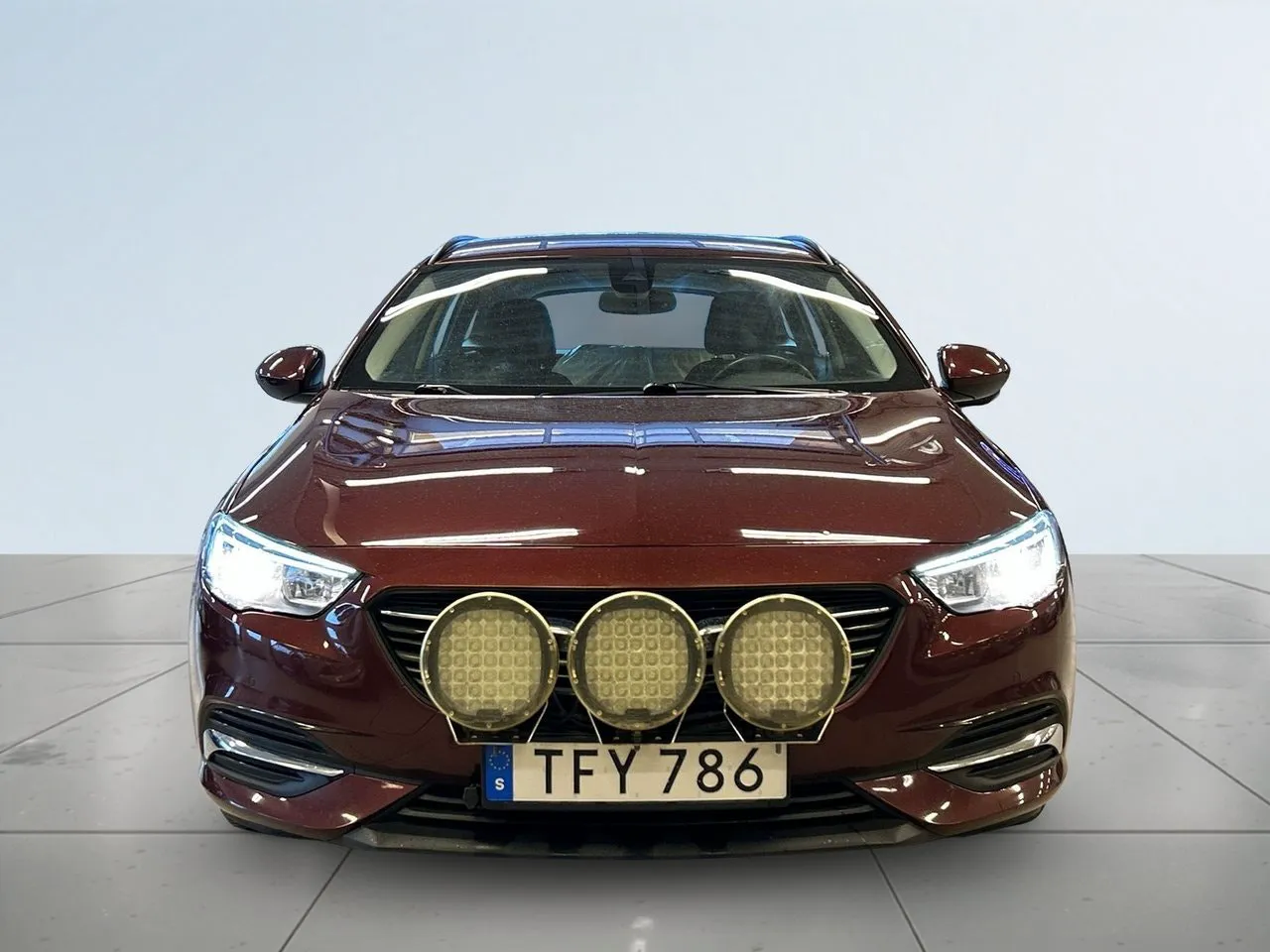 Vehicle image 1