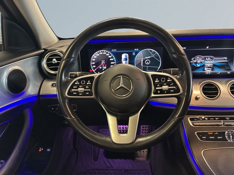 Mercedes E220 bild 9