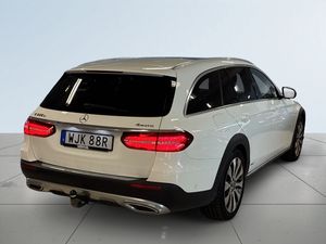 Mercedes E220 bild 6