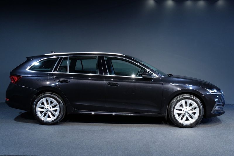Skoda Octavia bild 2