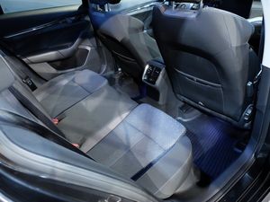 Skoda Octavia bild 7