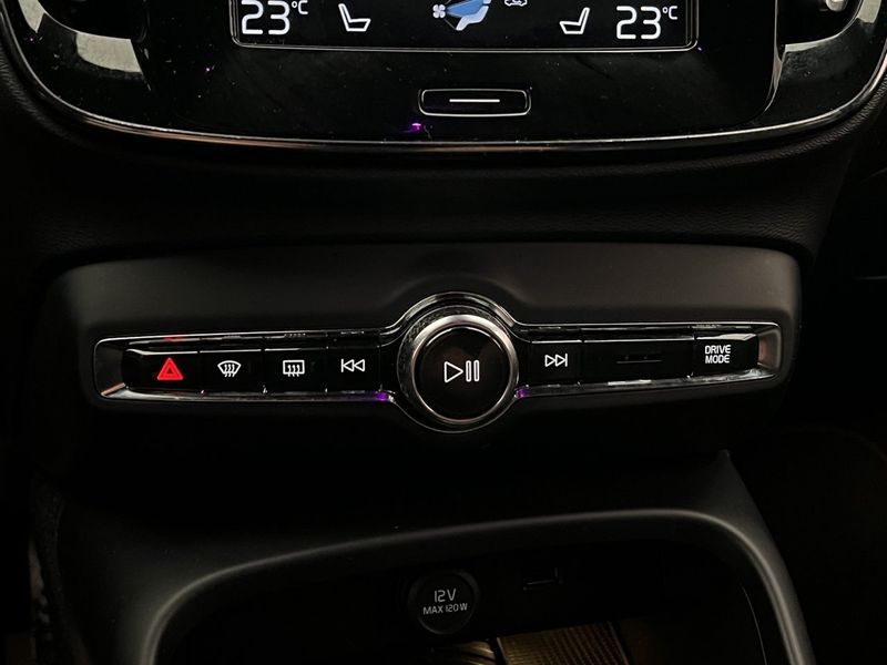 Volvo XC40 bild 25