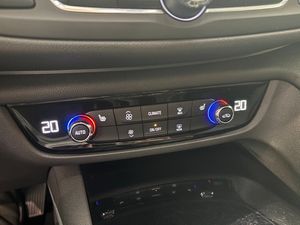 Opel Insignia bild 25