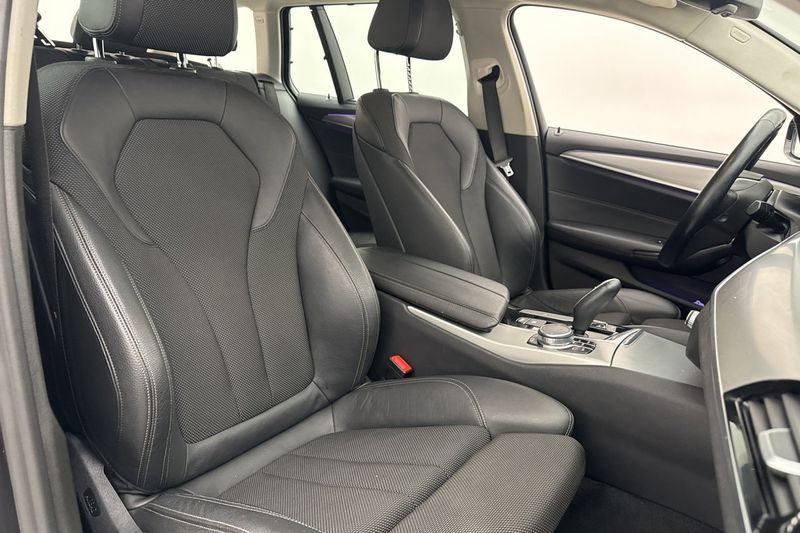BMW 520 bild 13