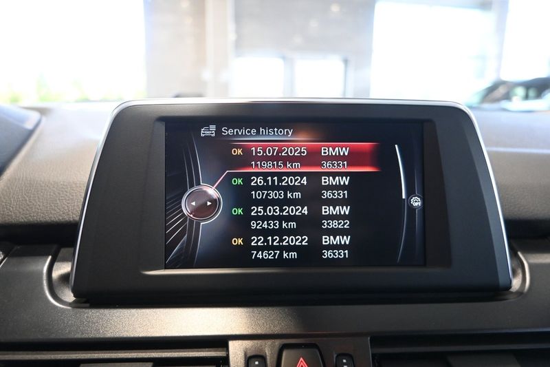 BMW 220 bild 22