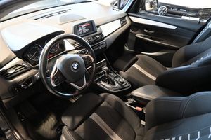 BMW 220 bild 7