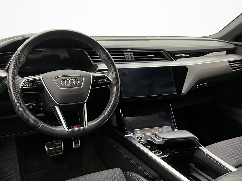 Audi Q8 e-tron bild 14