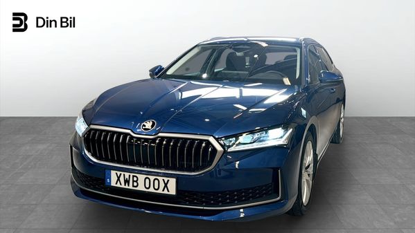 Skoda Superb iV Kombi Selection DSG Drag/P-värmare - 2025