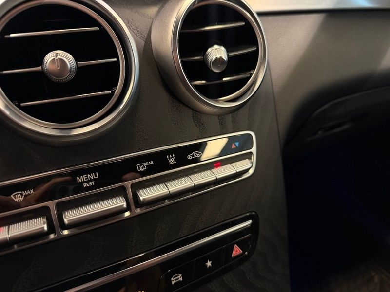 Mercedes GLC200 bild 16