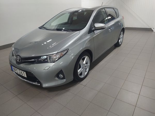 Toyota Auris 1.6 Valvematic Edition 50 5Dr Euro 5 - 2014