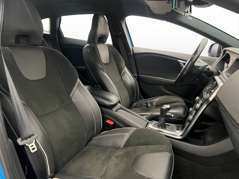 Volvo V40 bild 11