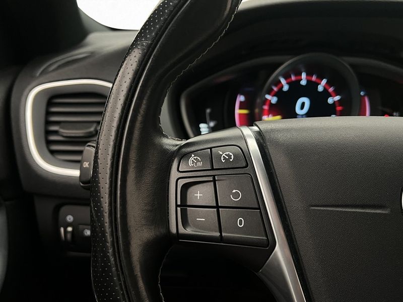 Volvo V40 bild 15