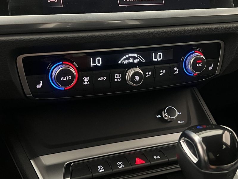 Audi Q3 bild 22
