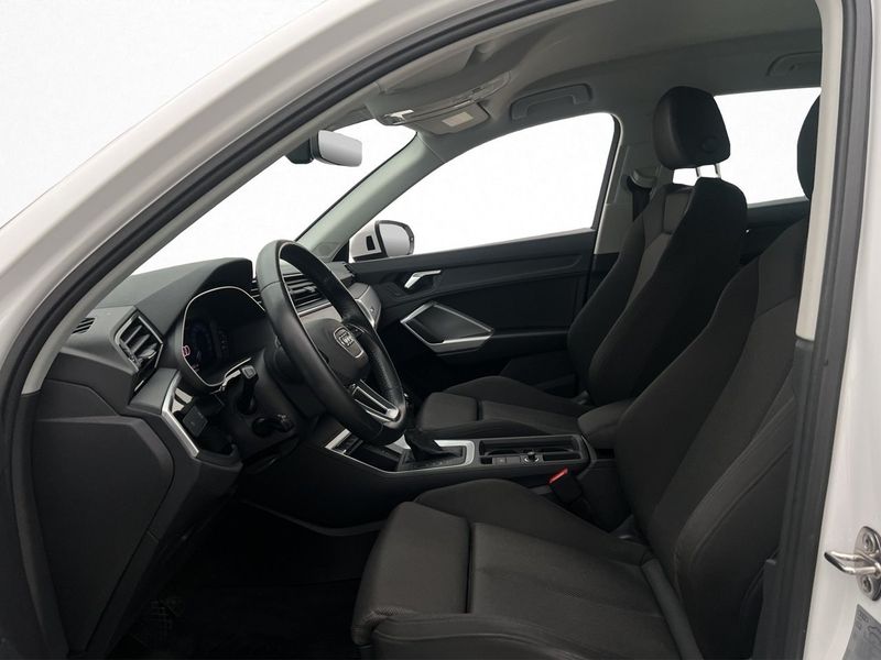 Audi Q3 bild 9
