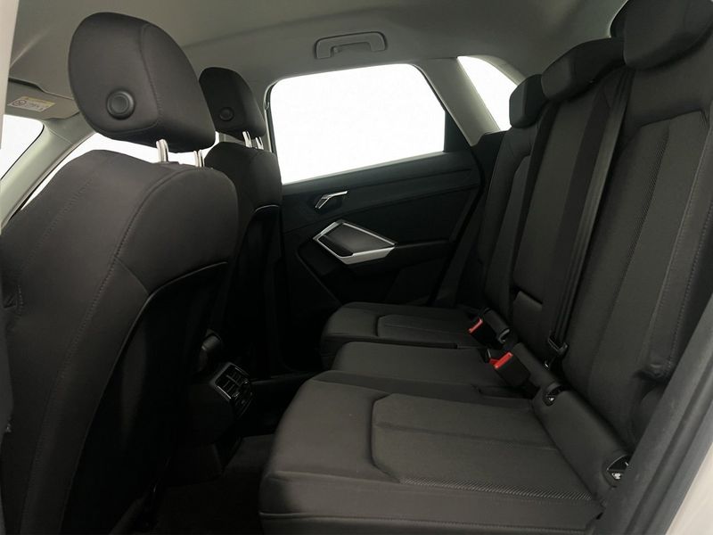 Audi Q3 bild 13