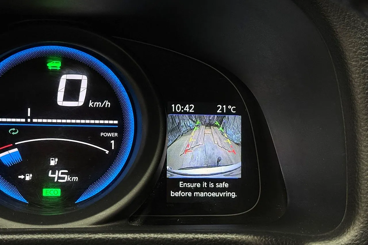 Vehicle image 20
