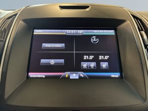 Ford Edge bild 16
