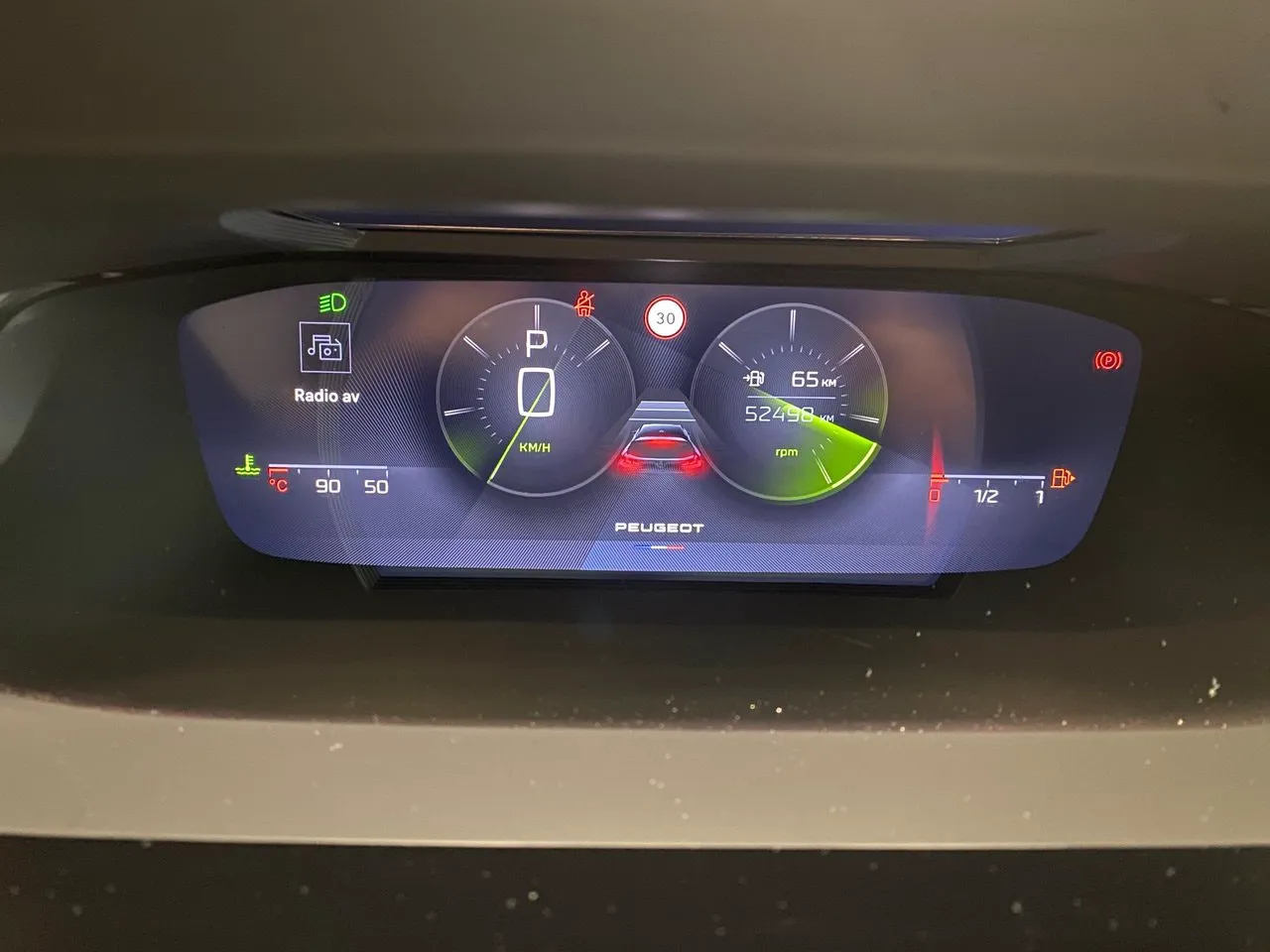 Vehicle image 9