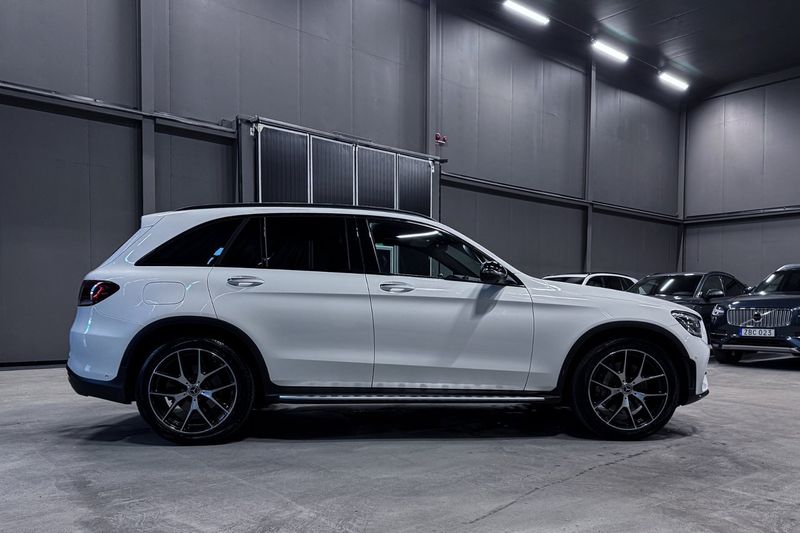Mercedes GLC300 bild 7