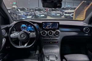 Mercedes GLC300 bild 13
