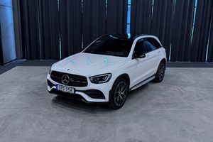 Mercedes GLC300 bild 1