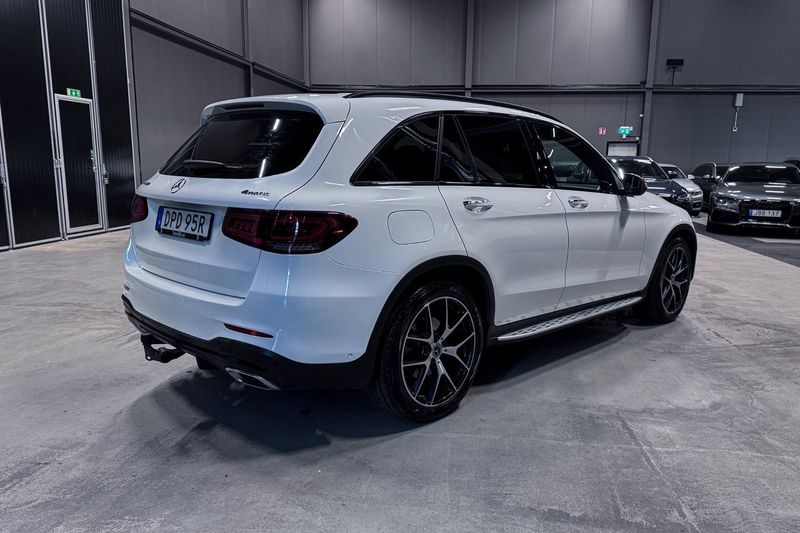 Mercedes GLC300 bild 6