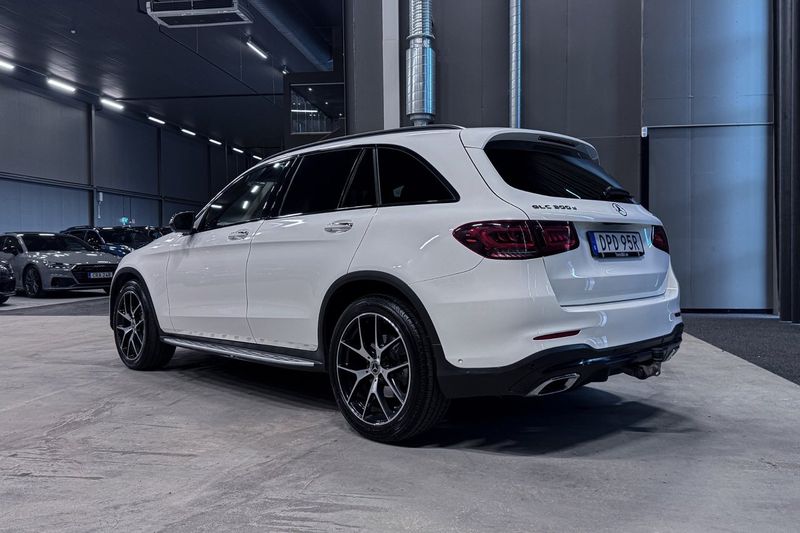 Mercedes GLC300 bild 4